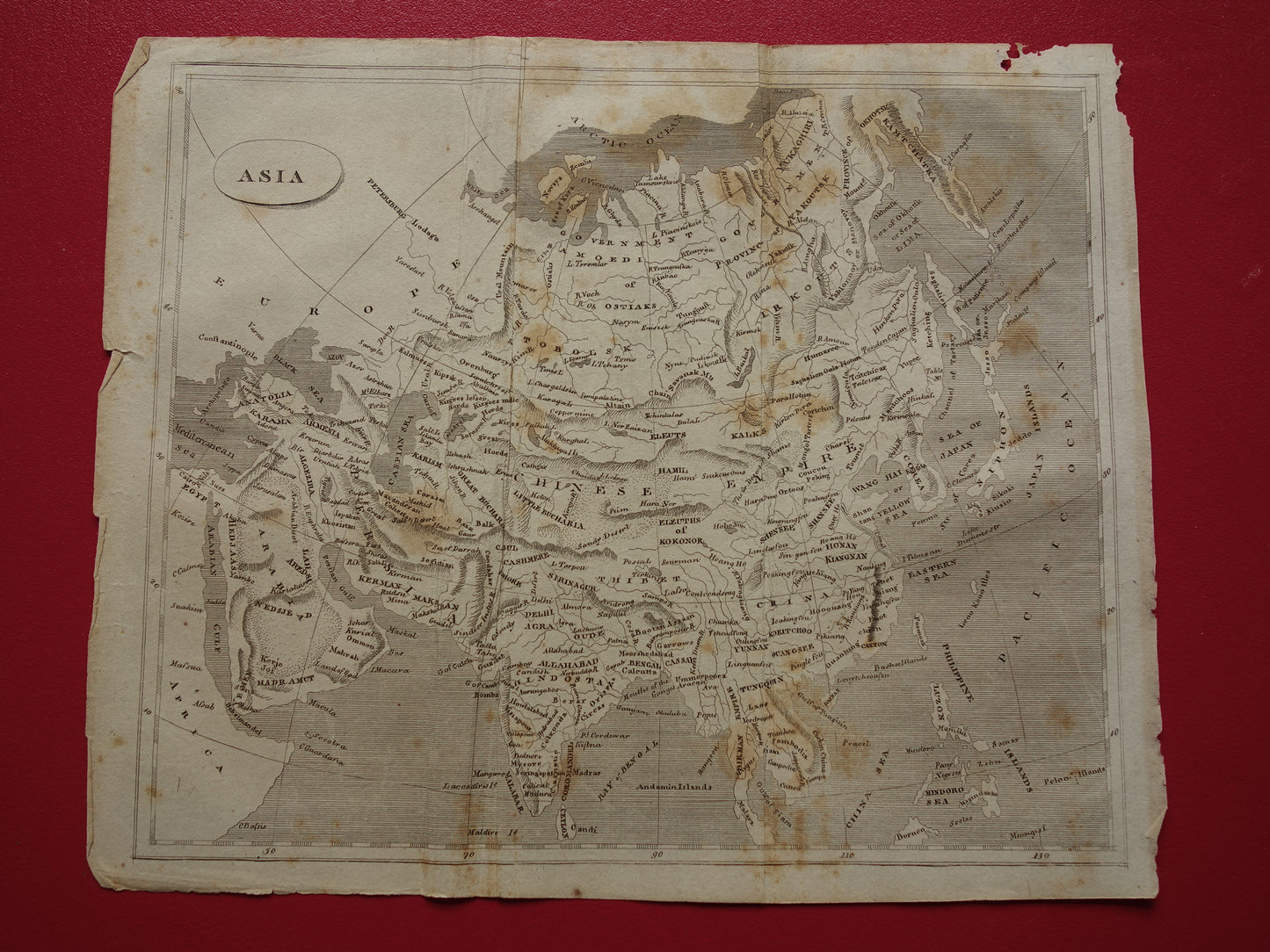 BESCHÄDIGT: Satz von 2 antiken Asien- und Afrikakarten aus dem Jahr 1812. Alte Karten der Kontinente Afrika und Asien.