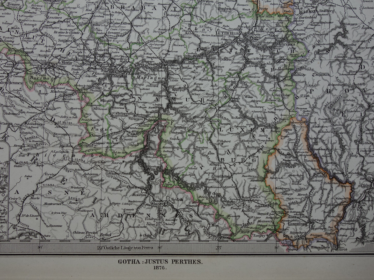 Oude landkaart van NEDERLAND en BELGIË in 1876 Antieke Duitse kaart Benelux vintage poster met jaartal
