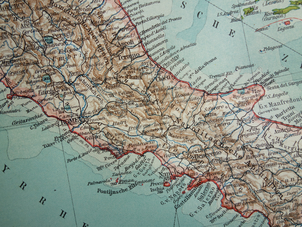 Old map of Italy from 1935 Original vintage Dutch map of Italy