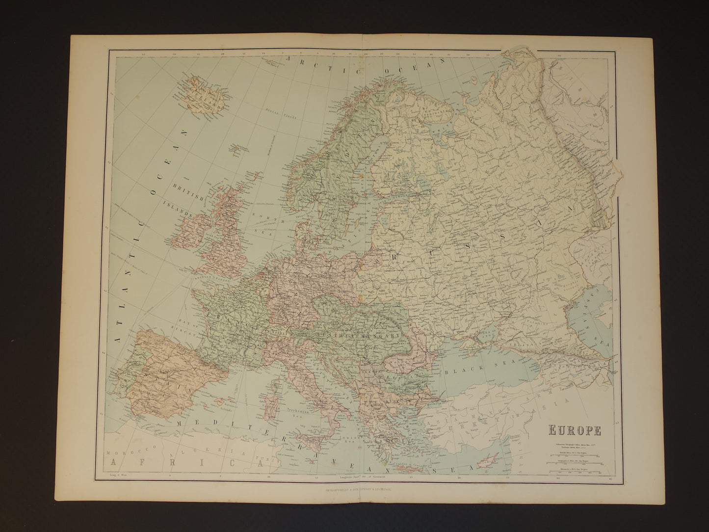 EUROPA Grote oude landkaart van Europa uit 1890 originele antieke Engelse kaart continent