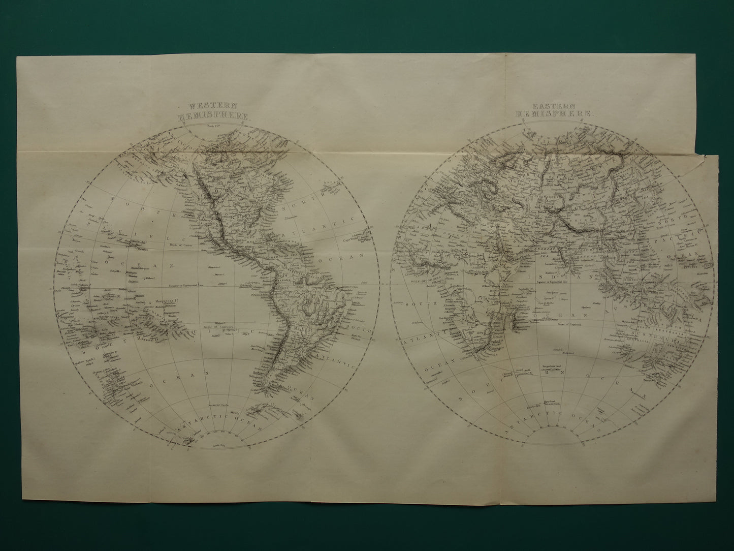WERELDKAART oude kaart van de Wereld uit 1860 Originele antieke Engelse landkaart z/w