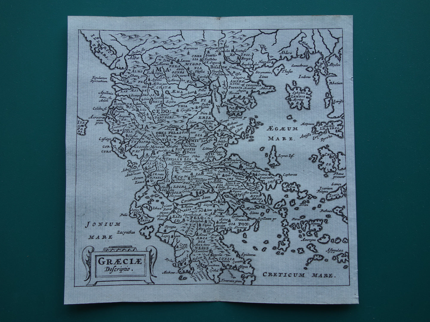 360+ jaar oude landkaart van Griekenland 1661 originele antieke kaart Griekenland klein formaat - Graeciae Descriptio Cluver