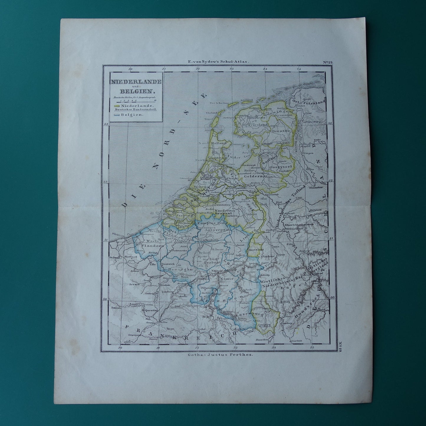 Oude landkaart van NEDERLAND en BELGIË uit 1869 Antieke Duitse kaart Benelux vintage print