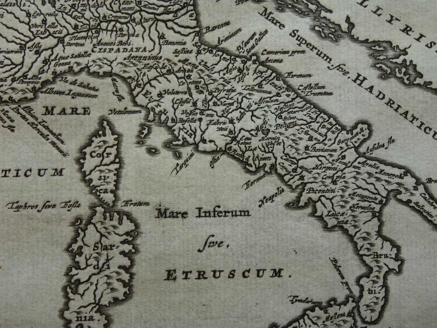 Italië 360+ jaar oude kaart van Italië 1661 originele antieke Nederlandse landkaart klein formaat