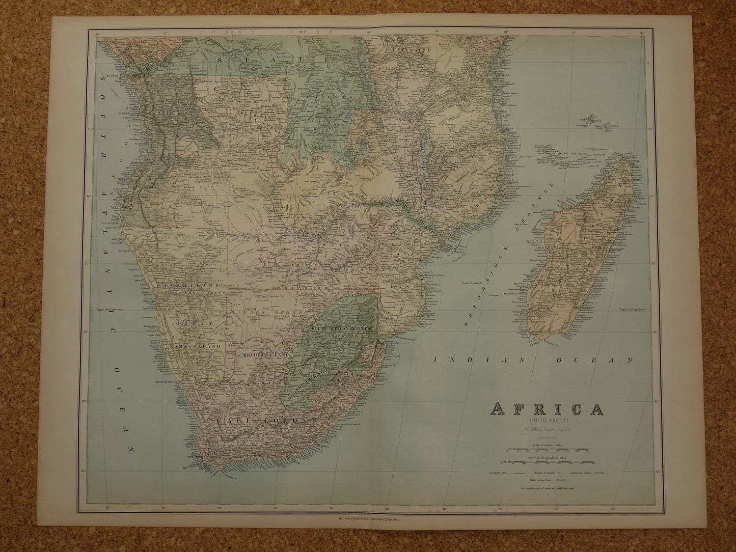 Antieke kaart zuiden van Afrika uit 1890 Grote originele 130+ jaar oude landkaart Madagaskar Mozambique Zambia Zuid-Afrika