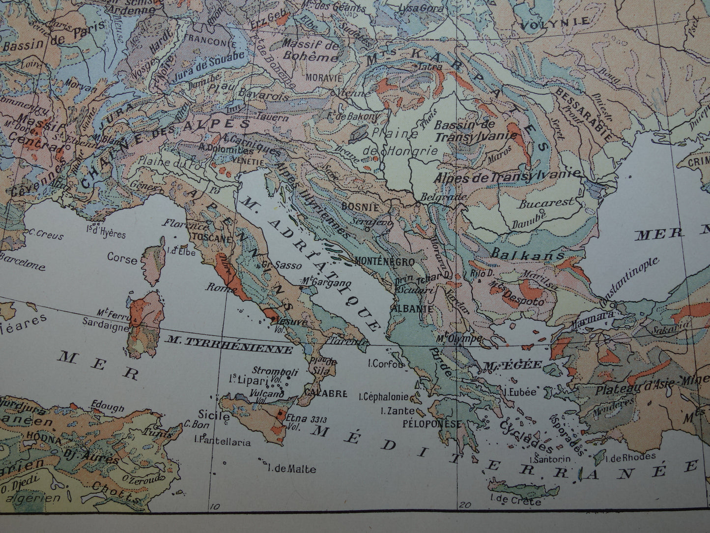 Oude geologische kaart van Europa Originele antieke geologie kaart continent Europa tijdschaal vintage kaarten