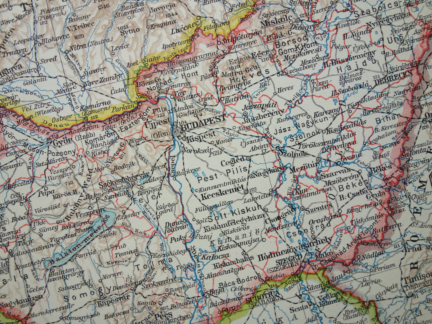 HONGARIJE oude kaart van Hongarije uit 1935 kleine originele vintage Nederlandse landkaart met etnografische kaart