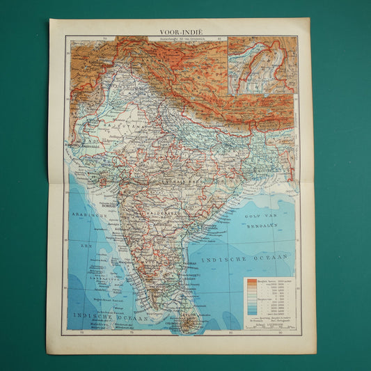 Oude kaart van India uit 1938 originele vintage Nederlandse landkaart van India hoogtekaart