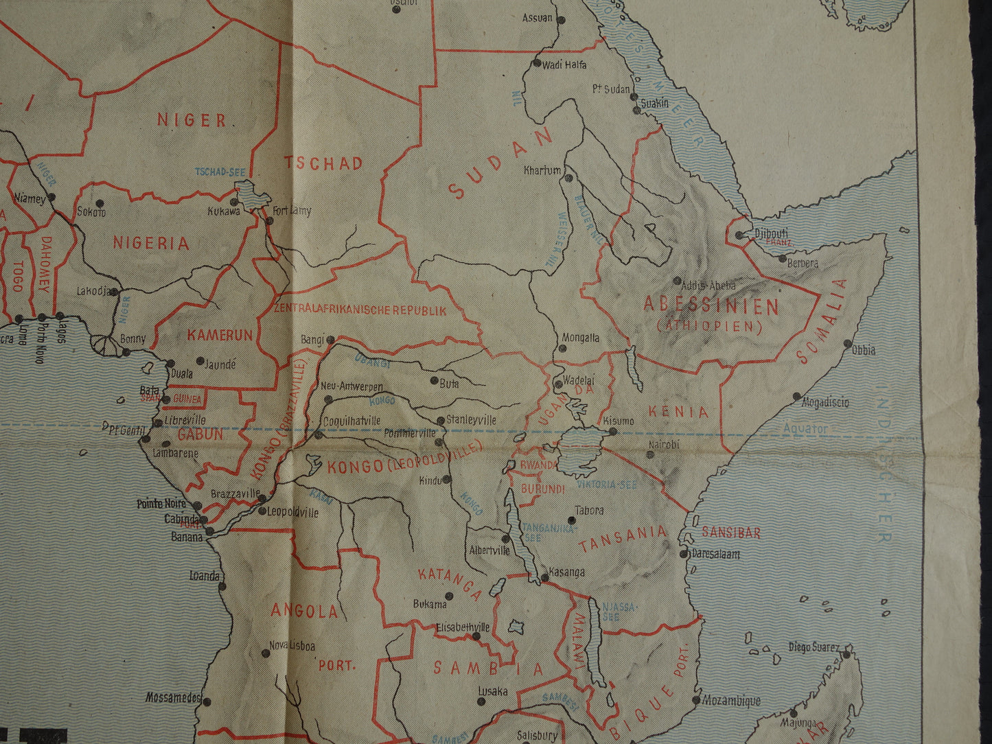 Oude landkaart van Afrika uit 1965 originele historische kaart Afrika continent 39 x 52 cm