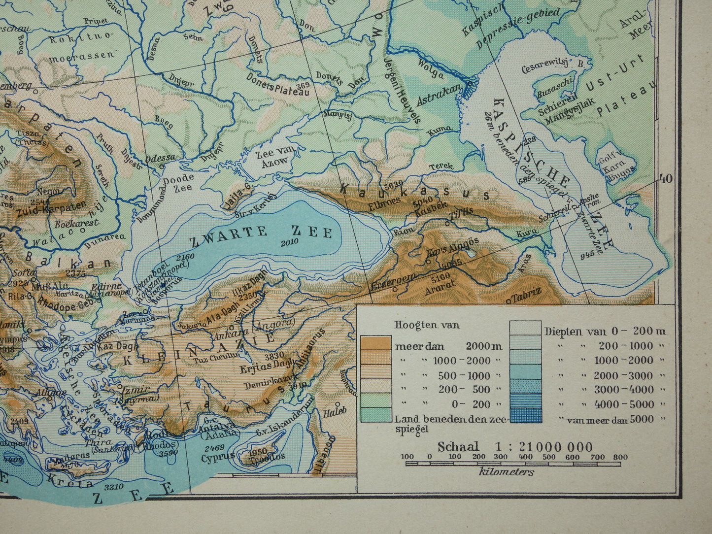 EUROPA Alte physische Landkarte Europas aus dem Jahr 1935 Original niederländische Vintage-Karte Berge Flüsse Geologie Höhenkarte