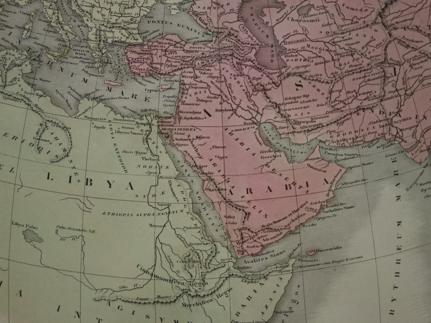 Ptolemaeus oude wereldkaart uit 1859 kaart van de klassieke wereld originele antieke handgekleurde landkaart