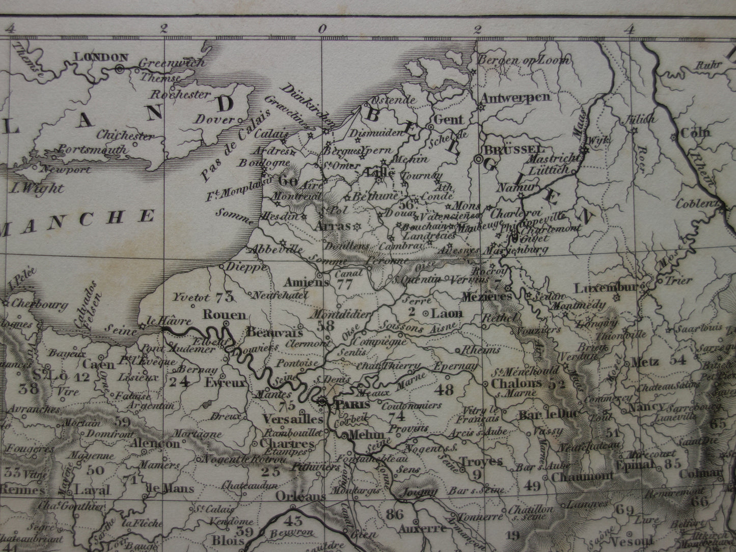 175+ jaar oude landkaart van FRANKRIJK uit 1849 originele antieke kaart zwart/wit