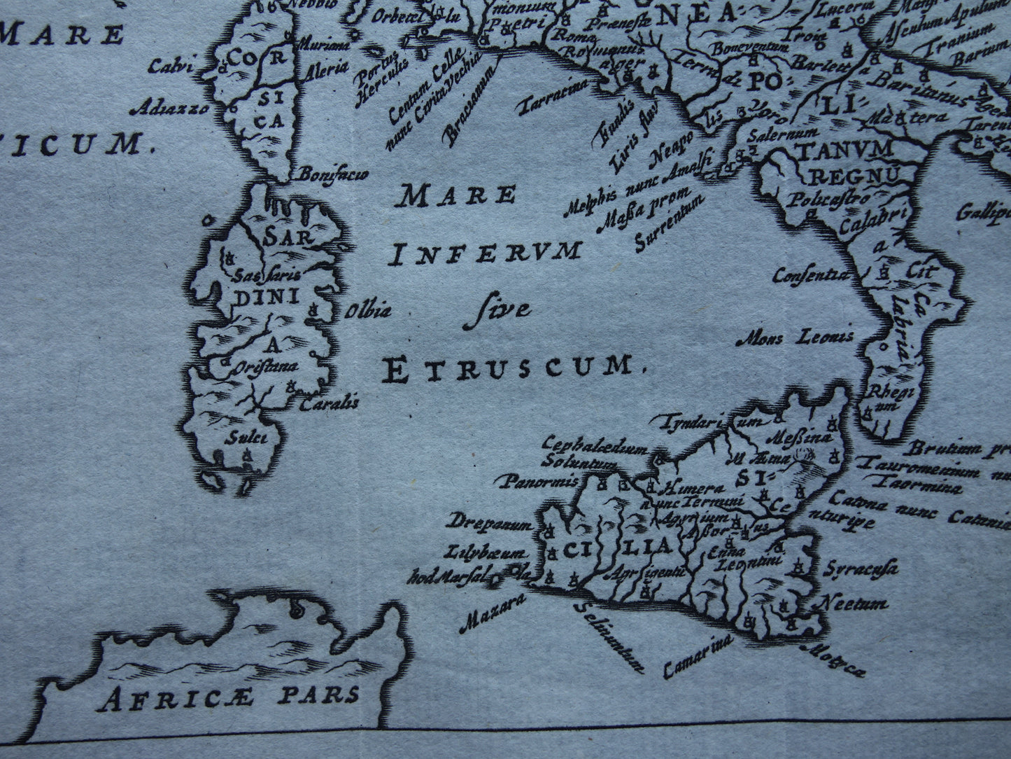 Oude kaart van Italië uit 1661 originele antieke Nederlandse landkaart klein formaat