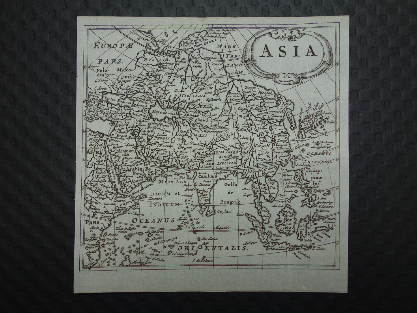 AZIE 360+ jaar oude kaart van Azië 1661 originele antieke landkaart continent klein formaat Cluver Asia