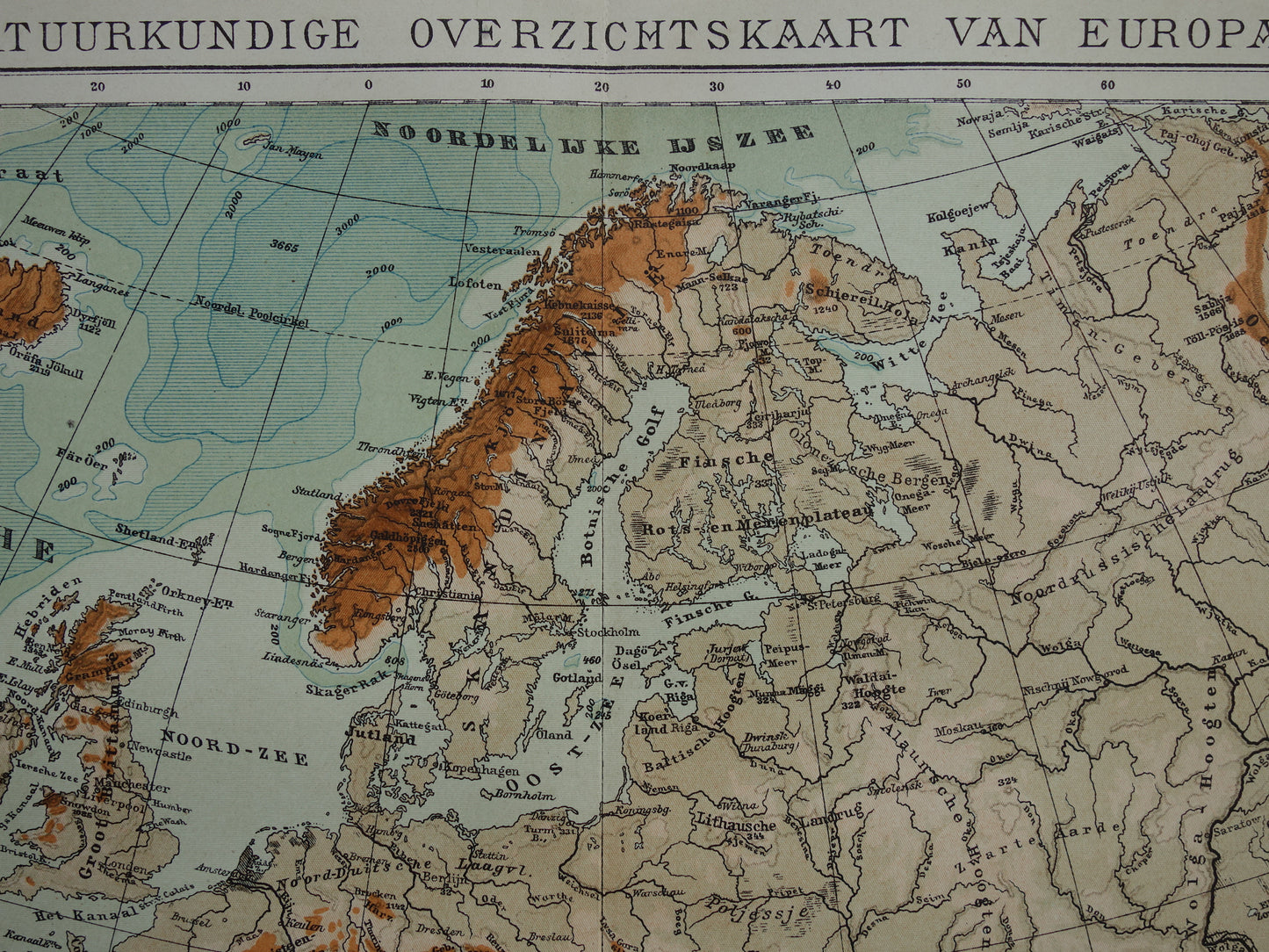 EUROPA Oude hoogtekaart van Europa uit 1907 originele Nederlandse antieke vintage kaart Bergen Rivieren Geologie landkaart