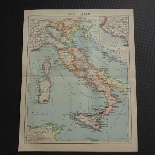Oude kaart van Italië in klassieke oudheid Originele vintage geschiedeniskaart Romeinse rijk Griekse koloniën Feniciërs