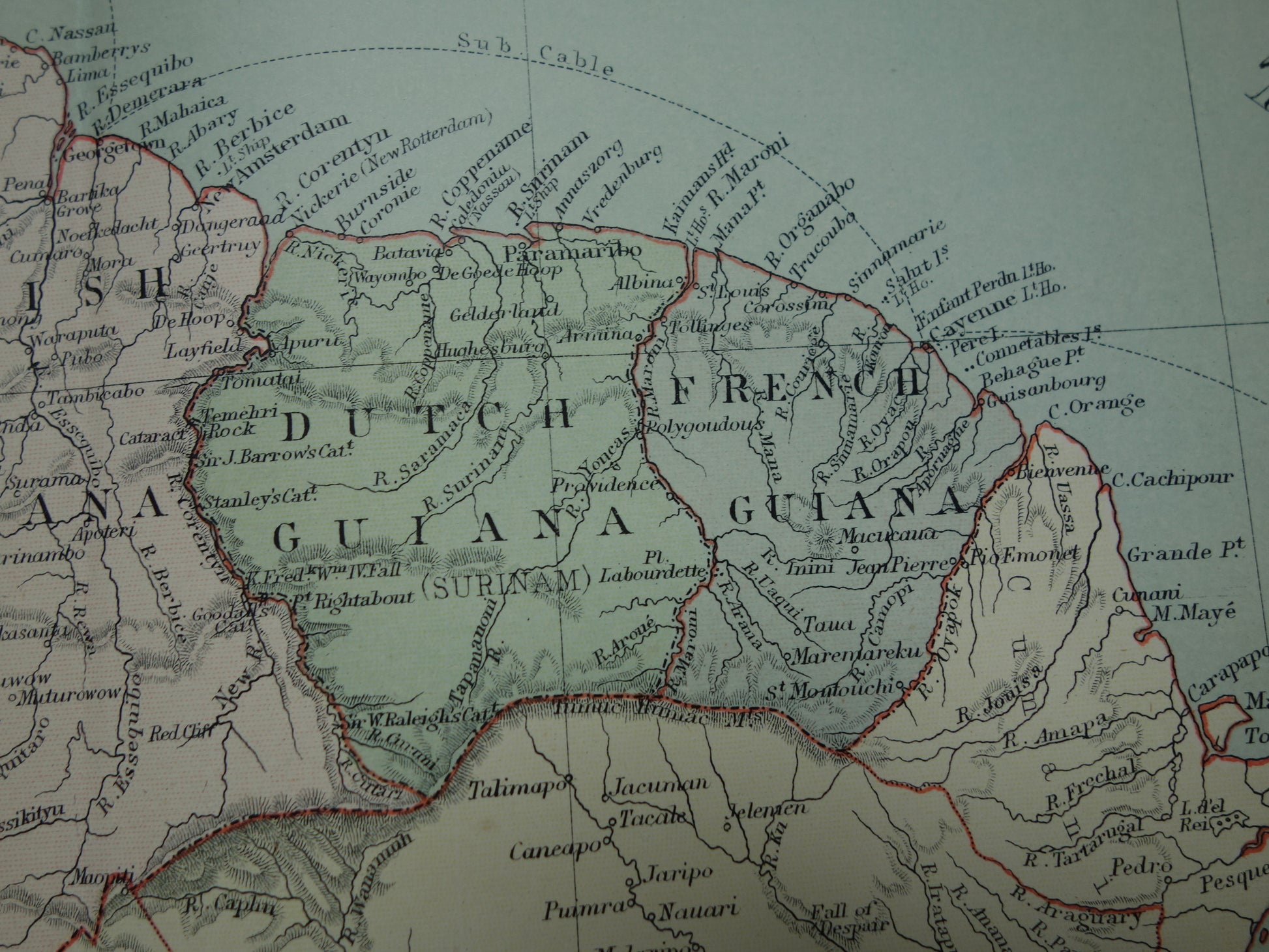 kaart van Suriname uit 1890 op een grotere landkaart