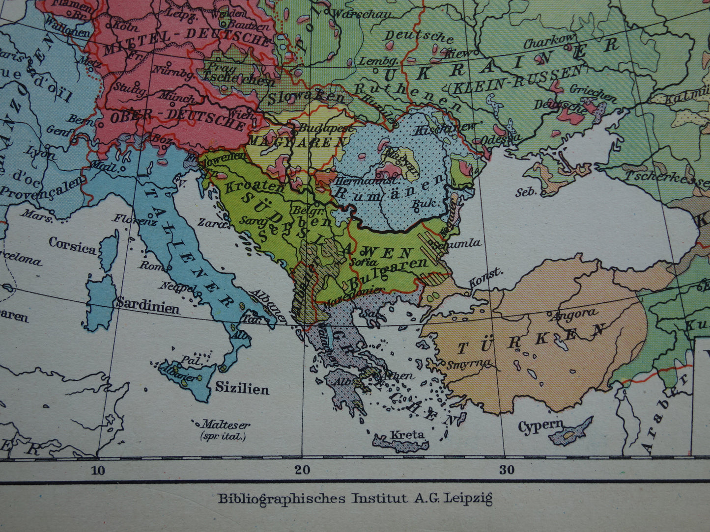 Oude kaart van Europa - kleine etnologische en linguïstische landkaart Europa - vintage kaarten