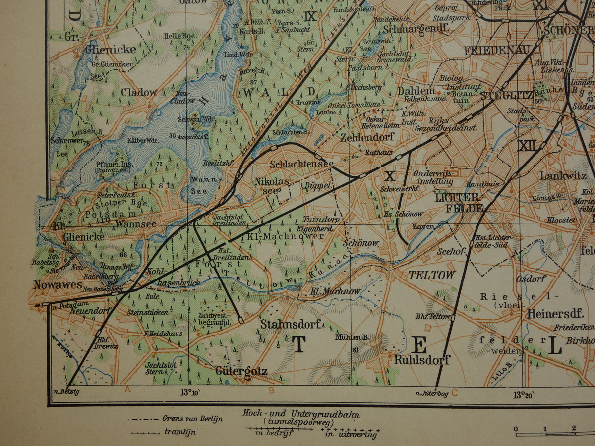 BERLIN und Umgebung, alte Karte von Berlin aus dem Jahr 1933, originale niederländische Vintage-Karte