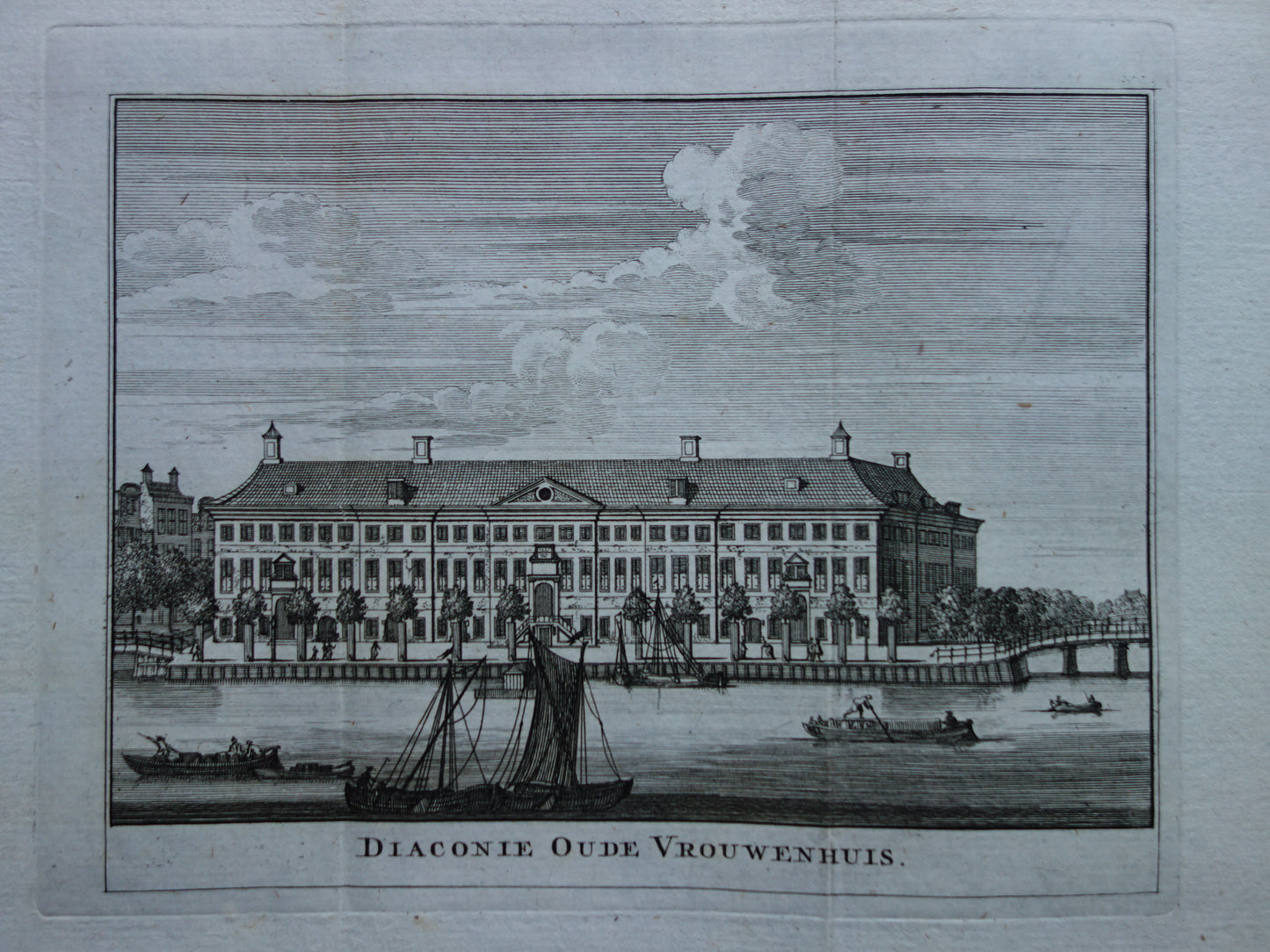 Oude prent van Amstelhof in Amsterdam Originele antieke gravure H'Art museum Hermitage Amstel Historisch stadsgezicht Vintage Print