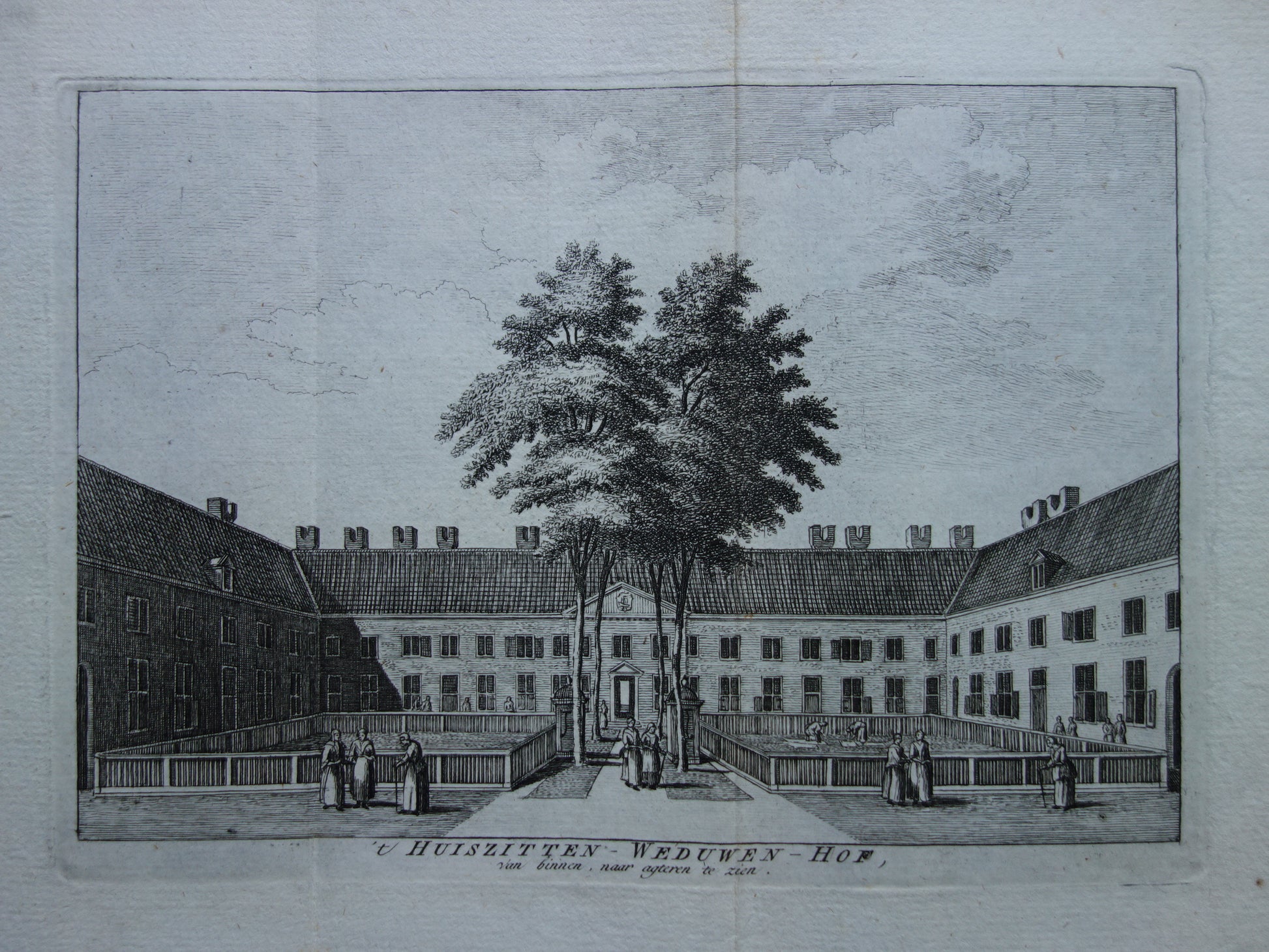 Oude prent van Karthuizerhof in Amsterdam Originele antieke gravure Huiszittenweduwenhof Karthuizerhofje Historisch stadsgezicht Vintage Print Karthuizerstraat 87-171