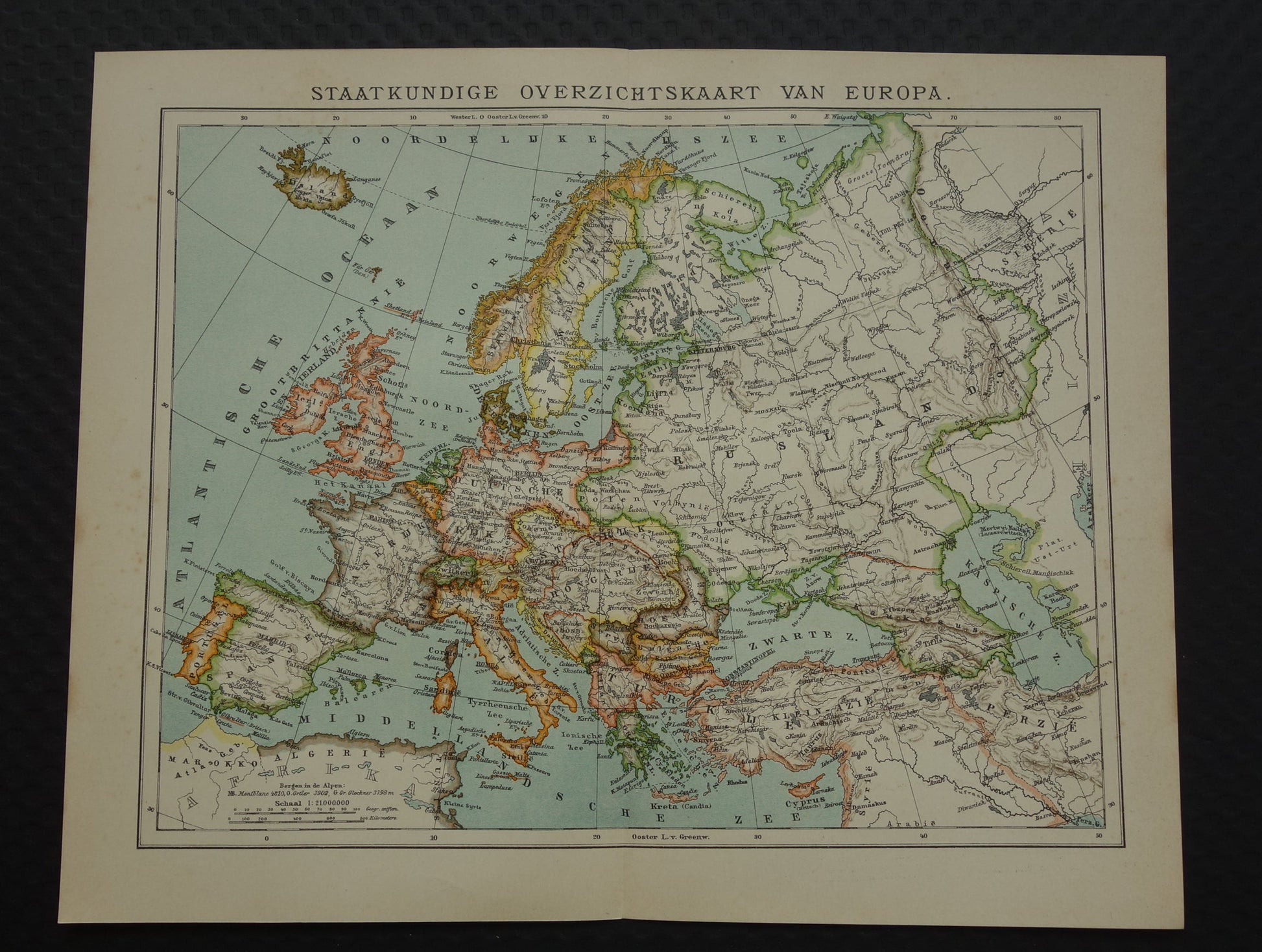 Oude kaart van Europa uit 1907 originele antieke landkaart van Europa continent vintage Nederlandse kaarten
