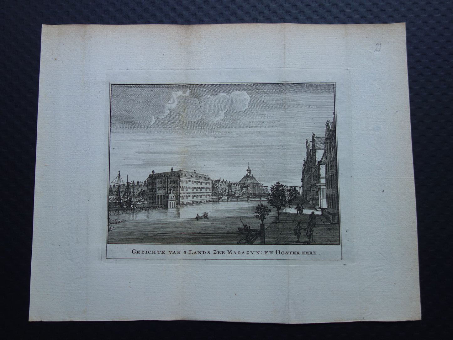 Admiraliteits Magazijn en Oosterkerk Amsterdam Oude prent 1770 Originele antieke gravure Historisch stadsgezicht Vintage Print Gezichte van 's Lands zee Magazyn en Ooster Kerk.
