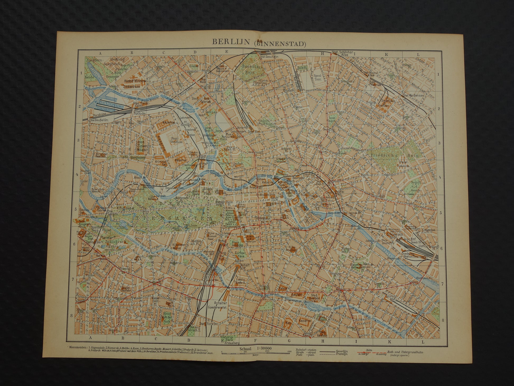 BERLIJN oude plattegrond van Berlijn uit 1933 originele Nederlandse vintage kaart
