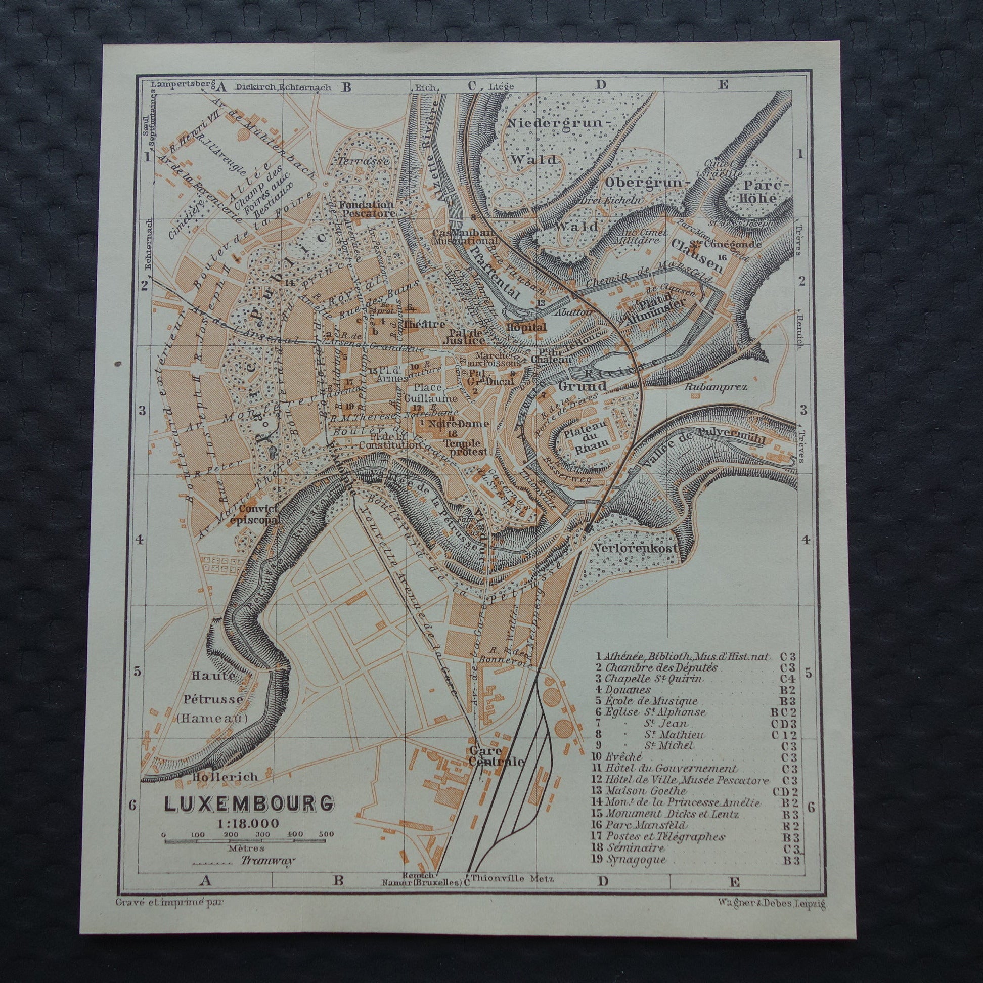 LUXEMBURG oude kaart van Luxembourg Stad uit 1904 kleine originele antieke plattegrond landkaart
