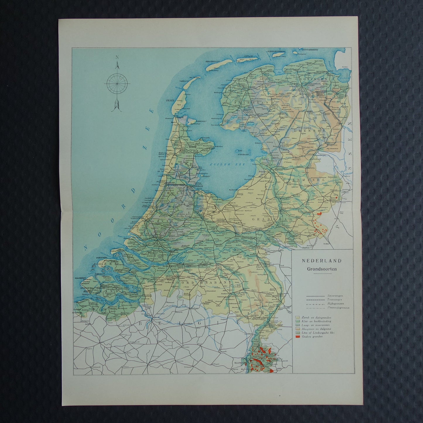 NEDERLAND oude kaart van grondsoorten 1928