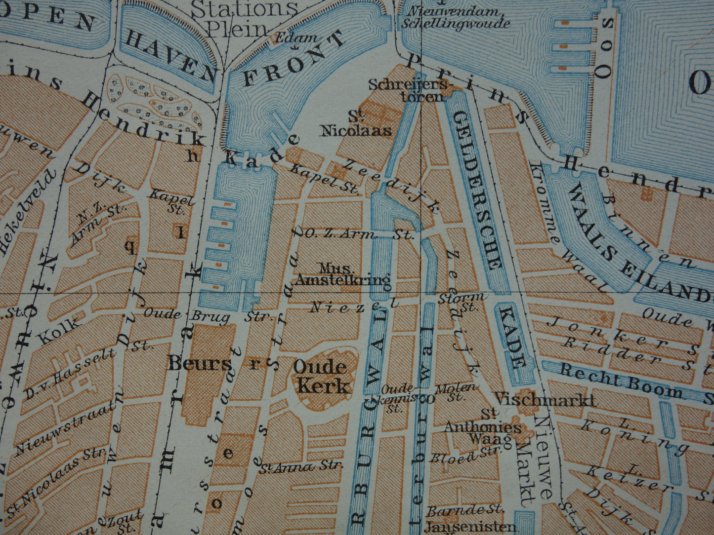 AMSTERDAM oude plattegrond van Amsterdamse binnenstad uit 1910 kleine originele antieke kaart landkaart Nederland