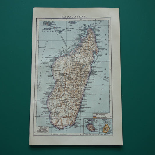 Oude kaart van Madagaskar uit 1919 originele antieke Nederlandse landkaart - kleine vintage kaarten