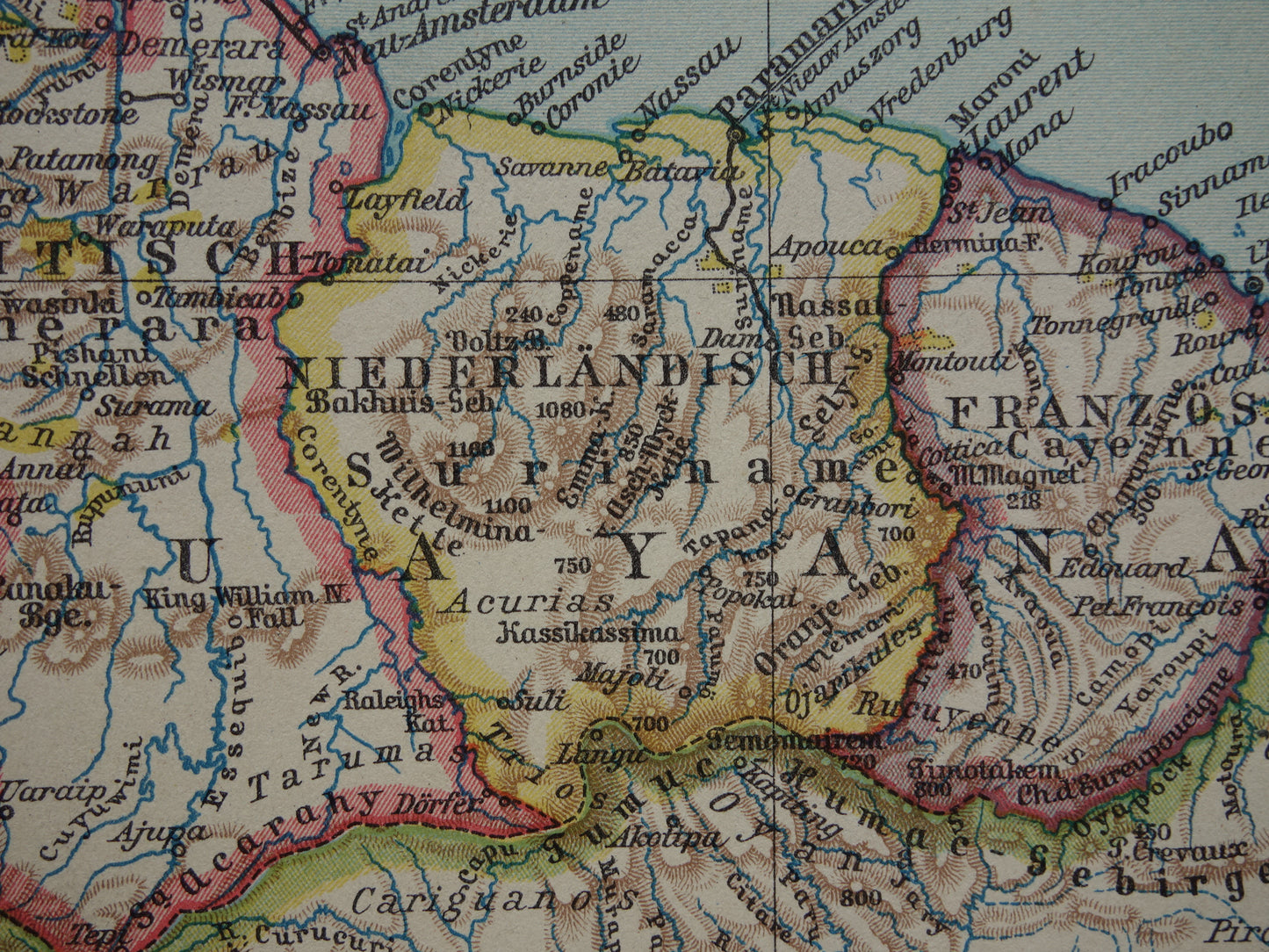 Oude kaart met Suriname uit het jaar 1931