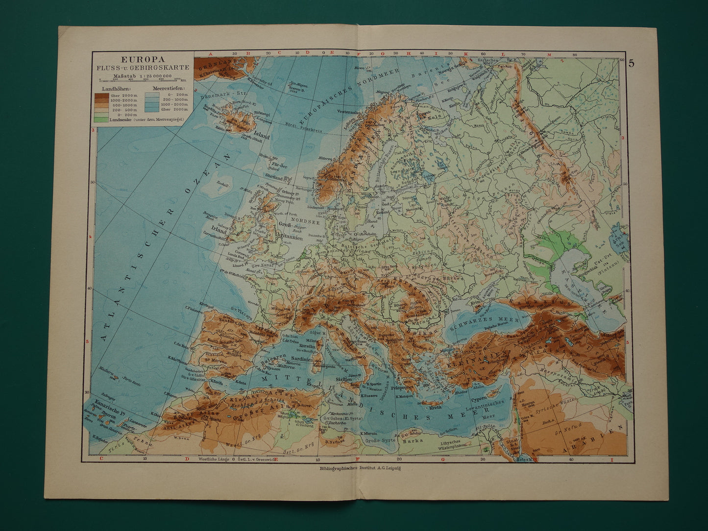 EUROPA Vintage landkaart van Europa uit 1931 set van 2 originele oude kaarten Europa hoogtekaart en politieke kaart