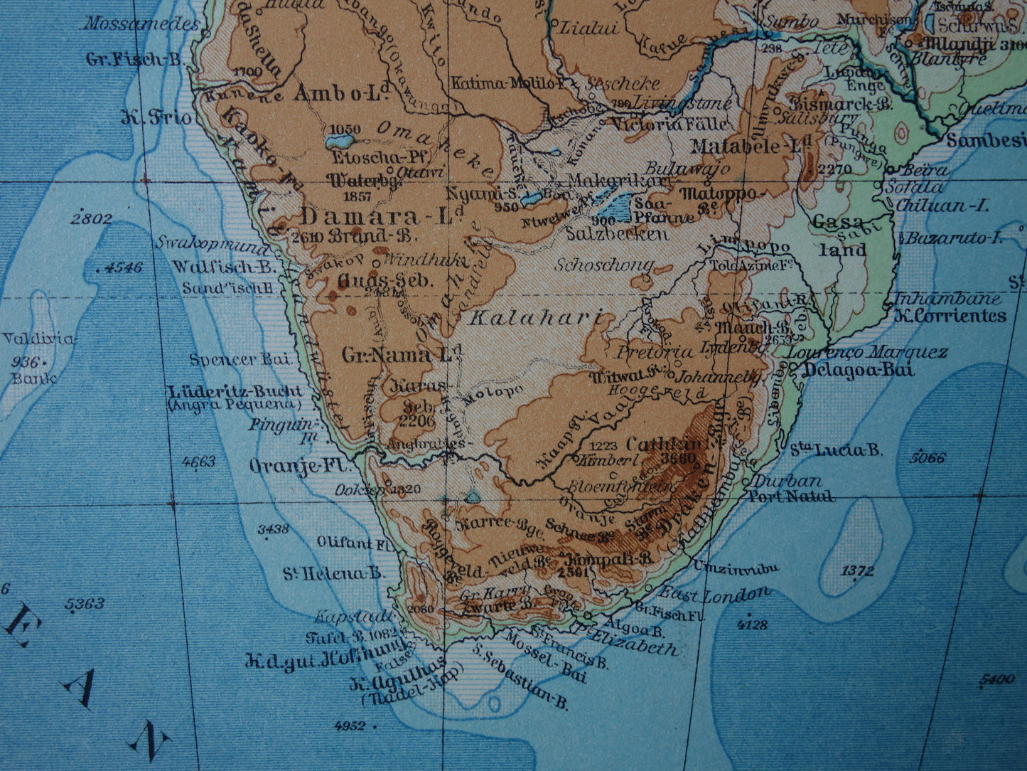Oude hoogtekaart van Afrika uit 1931 originele vintage landkaart fysieke kaart van Afrika continent - oude Duitse kaarten