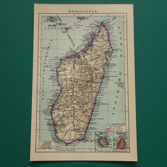 Oude kaart van Madagaskar uit 1909 originele antieke Nederlandse landkaart - kleine vintage kaarten