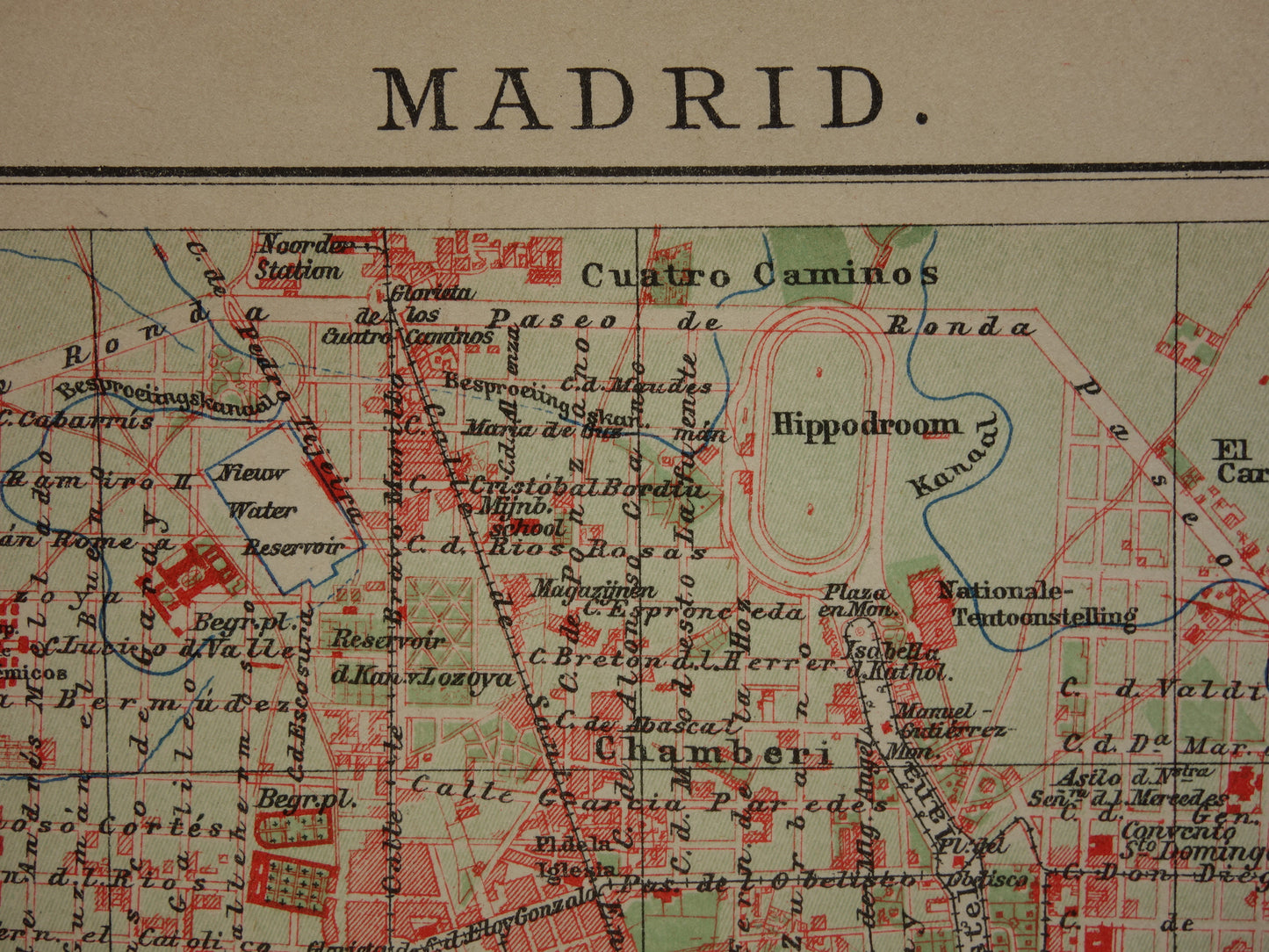 oude plattegrond van Madrid uit het jaar 1909 Nederlandse kaart