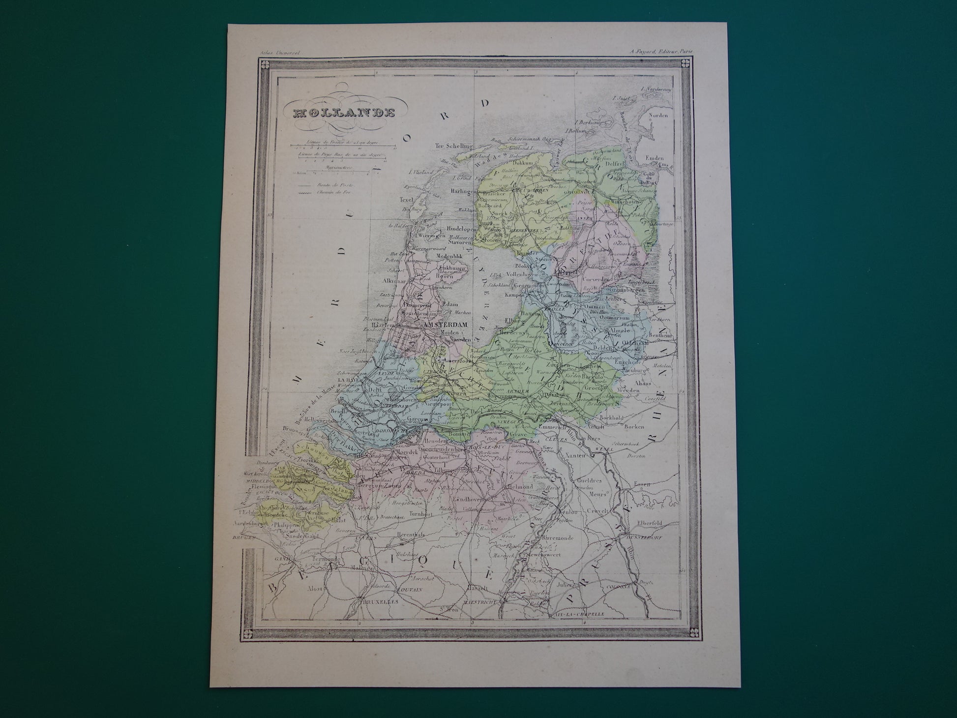 Oude kaart van Nederland uit 1877 originele antieke Franse handgekleurde landkaart van Holland