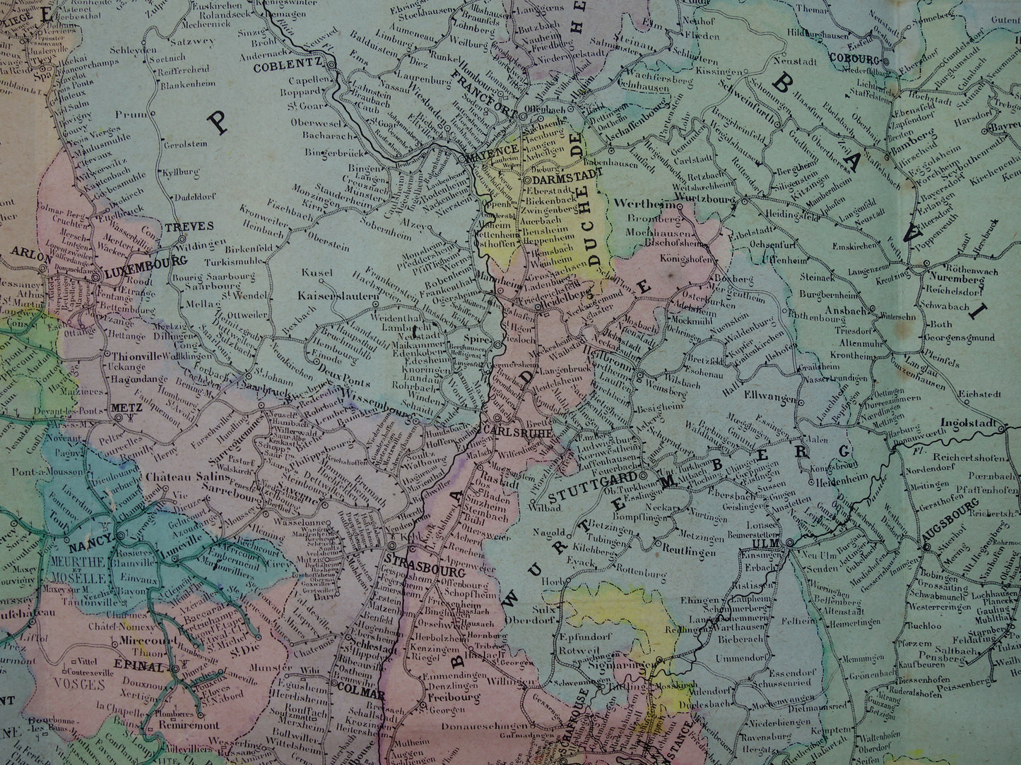 Grote oude kaart van Spoorwegen in Europa BESCHADIGD 1875 originele antieke oude landkaart spoorlijnen centraal Europa spoorkaart