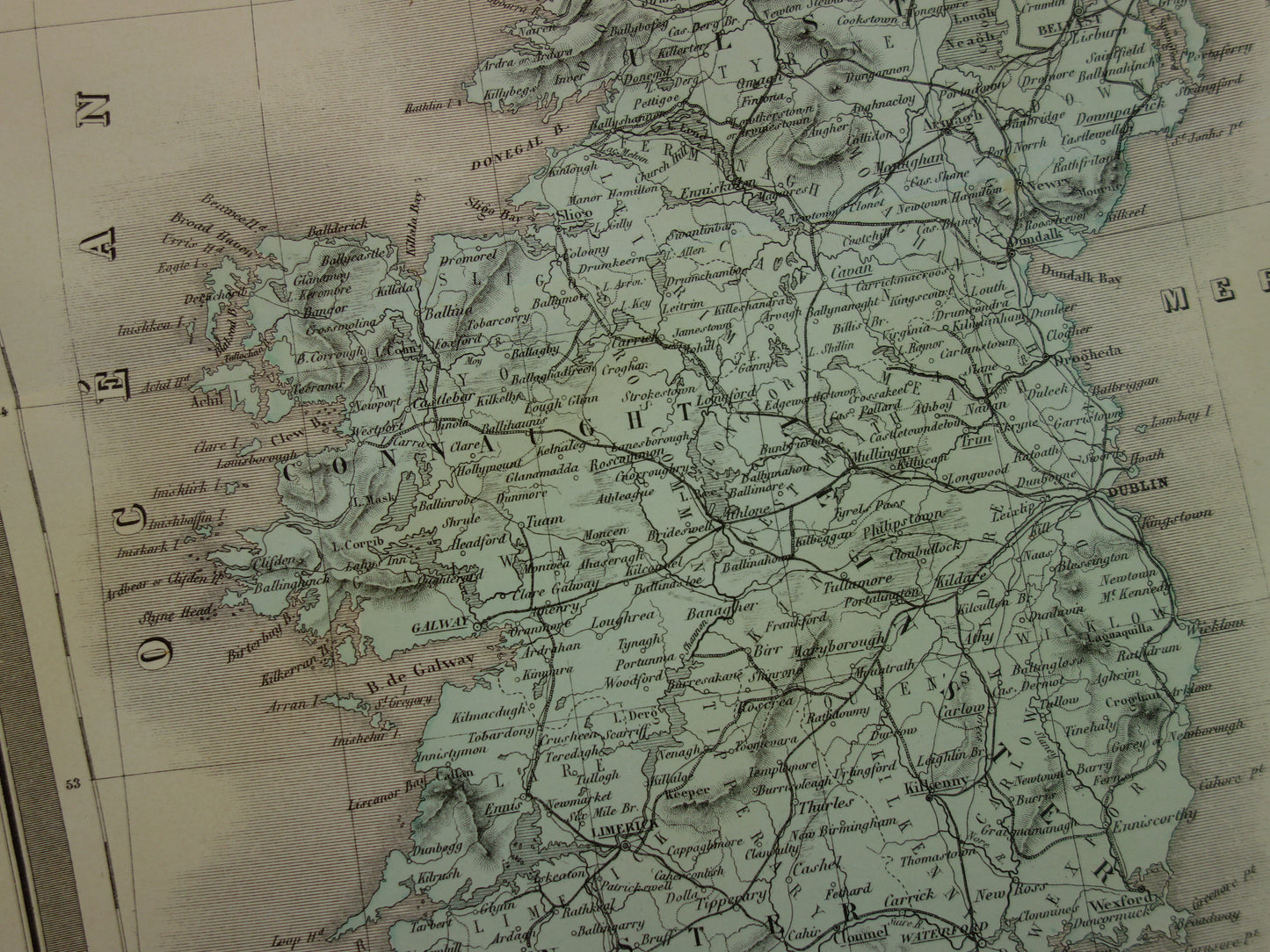 Grote antieke kaart van GROOT BRITTANIË en IERLAND 130+ jaar oude Franse landkaart vintage poster met jaartal/datum